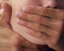 Співробітник харківського музею зґвалтував двох студенток