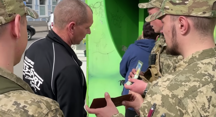 ТЦК. Фото: скрін youtube