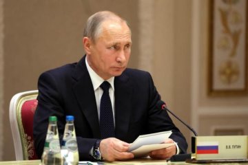 Головне за ніч: вибух у Лондоні та Путін на лабутенах