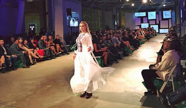 Украинский дизайнер поразила модниц Чикаго этнической коллекцией (фото)