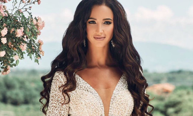 "Зовсім опустилася": Бузова перетворилася на пластикову ляльку заради грошей