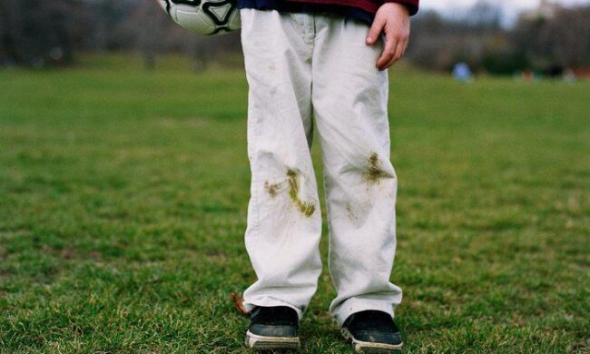 Пятна от травы, фото tkan.club