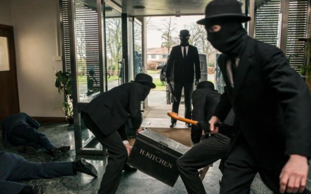 Осторожно, выносят все: в Киеве работает банда бесшумных воришек