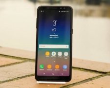 Стало відомо, чим Samsung A8 приваблює покупців