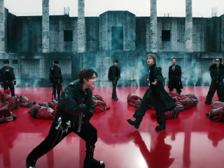 BTS, кадр из клипа на песню "Hooligan"