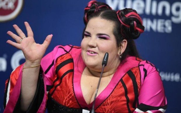 Израиль может лишиться Евровидения: "курочка"-победительница обокрала легендарных рокеров