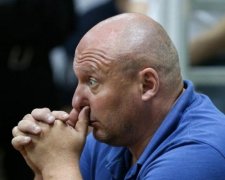 Найвідомішого шкуродера України "провели" за ґрати: як це було