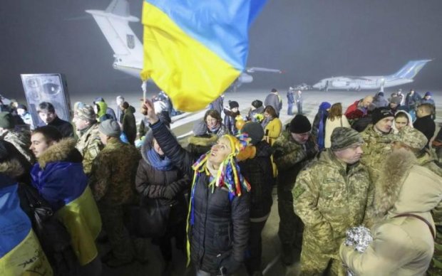 Крупнейшая бригада ВСУ покинула Донбасс: трогательные кадры