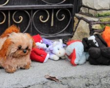 Убитий горем батько невідспіваного немовляти розповів про відмову священика