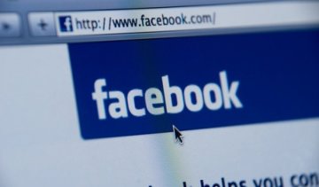 Facebook будет рассылать уведомление о взломе социальной страницы