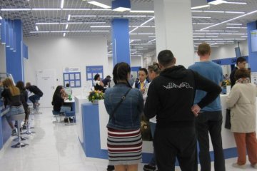 Оформить биометрику: украинцы резко исчезли из очередей