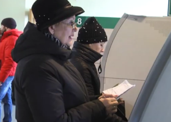 Оплата коммунальных услуг. Фото: скрин youtube