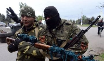 Обстрілів на Донбасі стало в два рази менше