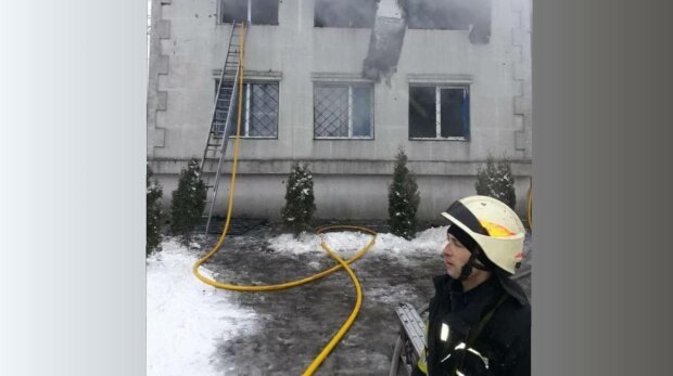 Пожар в Харькове, фото: скриншот из видео