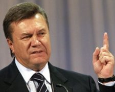 Политики подменяют борьбу с коррупцией бессмысленной погоней за Януковичем