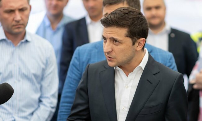 Стало відомо, як покарали винних у ДТП з кортежем Зеленського: "не звільнили, але..."