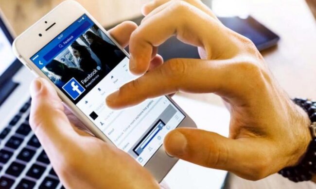Facebook парализовал масштабный сбой