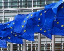 Евросоюз готов продлить санкции против России
