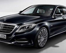 Сайт київського ДАІ торгує автомобілями із США