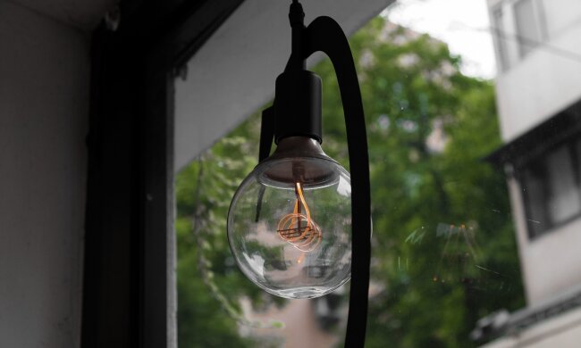Тарифы на электроэнергию / фото: Freepik