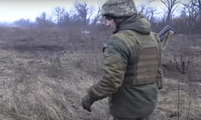 Боєць ВСУ. Фото: скріншот youtube