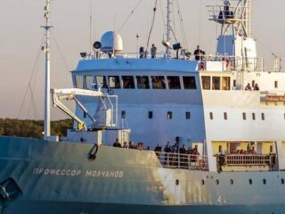 Арест российского судна в Норвегии
