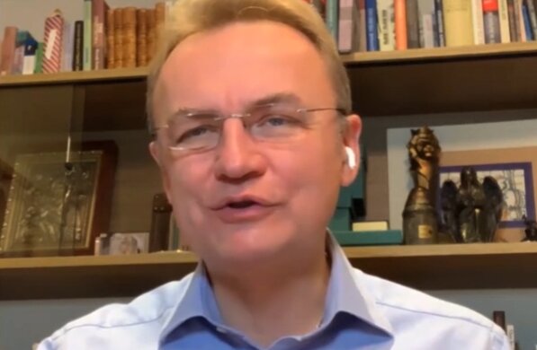 Садового поймали на невыполненном обещании перед Новым годом, замешан Бандера