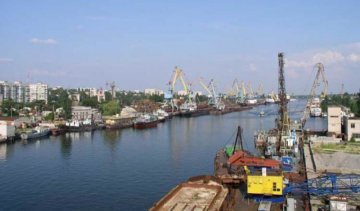 «Українське дунайське пароплавство» закрило навігацію через обміління