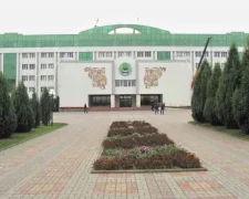 Дали прихисток, а отримали «рейдерське захоплення»: в ЗМІ розповіли, як Харківський національний університет внутрішніх справ зазіхнув приміщення ВНАУ