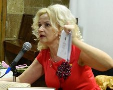 Ногою у щелепу: Фаріон захотіла втілити головну мрію Ніцой