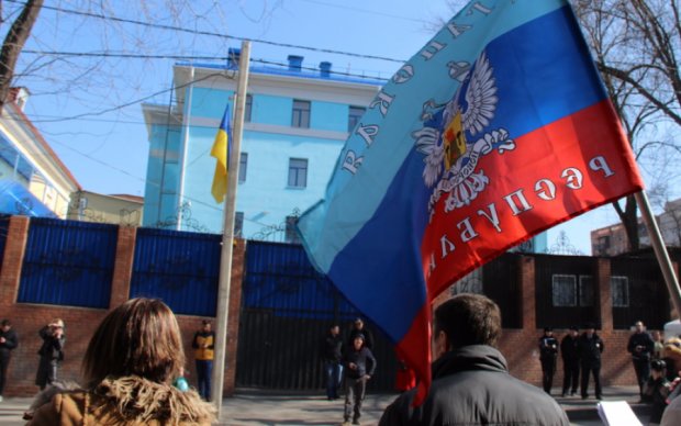 Зрадники та колаборанти: суд випустив організатора війни на Донбасі