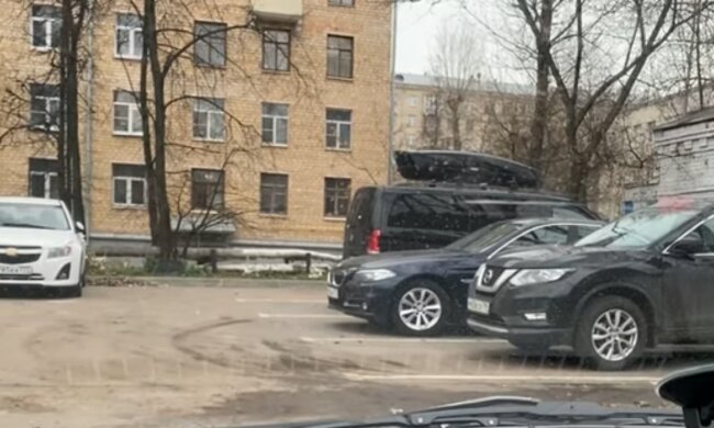 Парковка, скриншот с видео