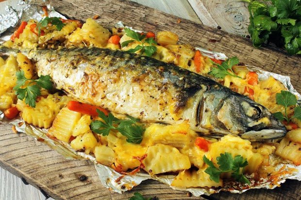 Рыба с картофелем в сметане – кулинарный рецепт