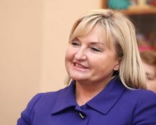 Луценко заявилася в Раду у взутті за 13 пенсій