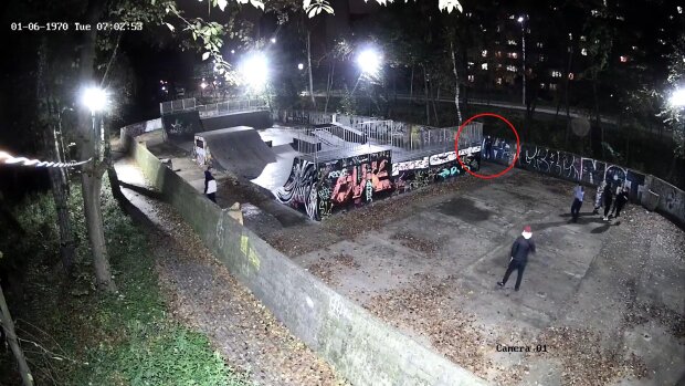 В Черновцах малолетние вандалы разгромили скейт-парк: "Какой спорт, когда руки чешутся"