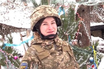 поздравление воинов ВСУ, скриншот с видео