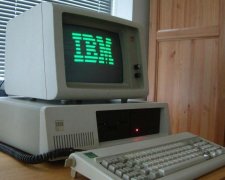 IBM показала самый маленький в мире компьютер