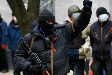 Жители Коминтерново жалуются на малодерства боевиков