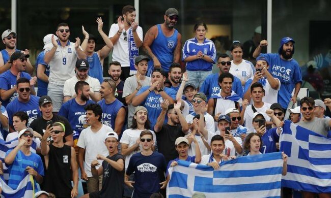 Вболівальники Марії Саккарі, AO