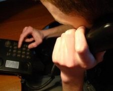 Мінер вимагав від власника хостелу "100 тонн доларів"