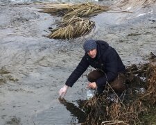 Украинцам показали второй Чернобыль, люди дышат сажей, едкая пена поглощает все вокруг