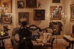 Дівчина колекціонує предмети із привидами / фото: The Mirror