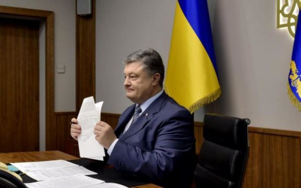 Порошенко сказал "да" американским войскам в Украине