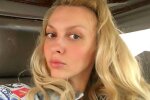 Полякова в латексному міні видала власний секрет успіху: "Від родини та дітей, подорожей і їжі"