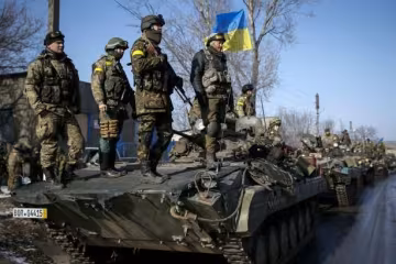 "Должанский котел" - дорога ада: в сети появились мощные кадры 22-дневной обороны ВСУ от врага