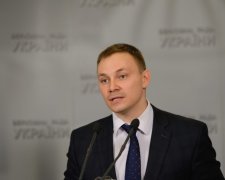 Александр Долженков: "Власть нарушает Конституцию и откровенно идет путем насильственной украинизации"