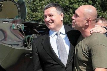 Журналіст розповів правду про судимість Ківи (фото)