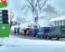 Українцям закрили шлях у Польщу: навіть не наближатися до кордону