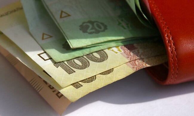 Держстат запевняє, що зарплати українців зросли на 25%