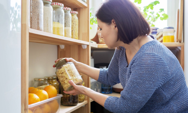 Кладовка, продукты, изображение из свободных источников